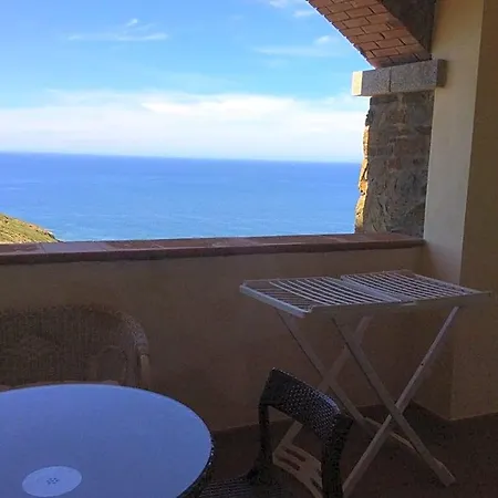 Torre - Adults Only 4*